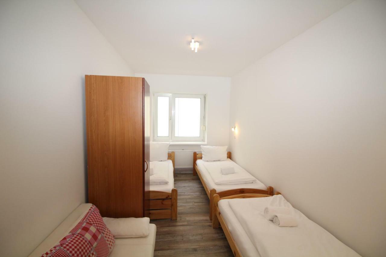 Apartments Tempelhof Berlin Exterior photo