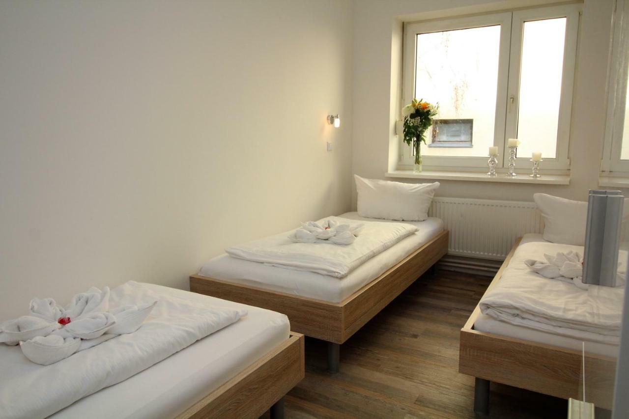 Apartments Tempelhof Berlin Exterior photo